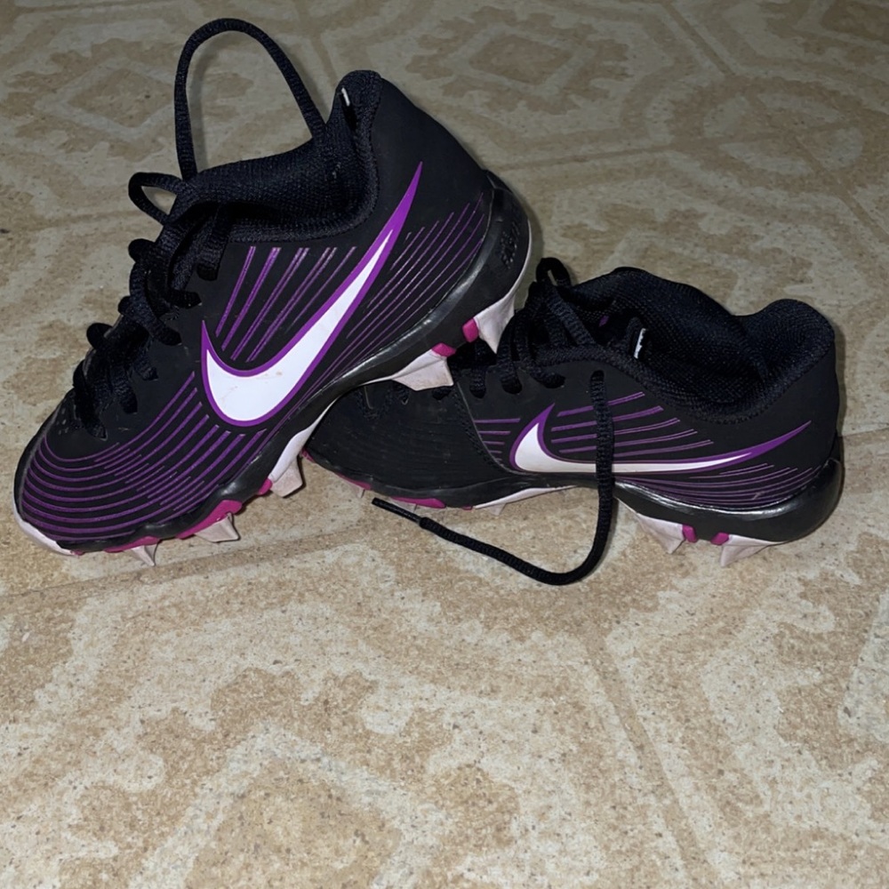 Girls Nike Cleats